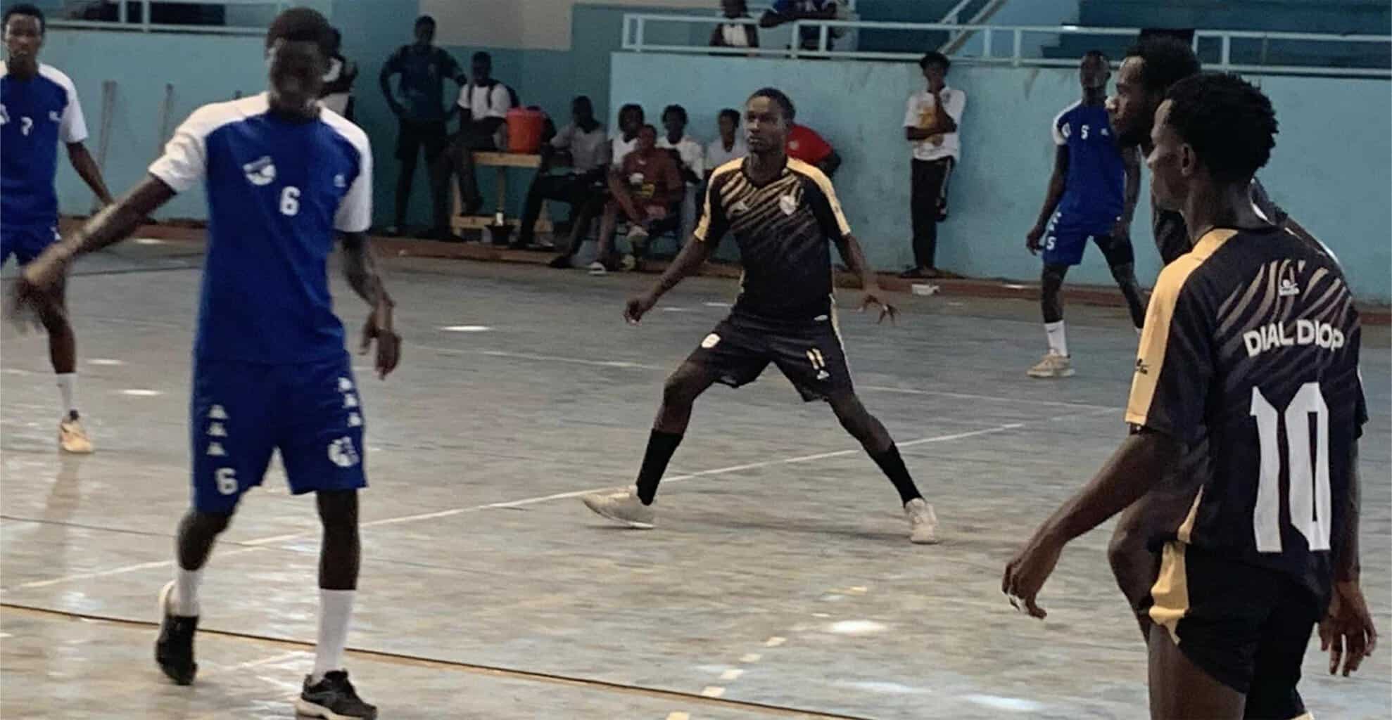 Handball – Championnat Régional Hommes J1 : Sen Handball s'impose avec force face à Dial Diop (26-22) et s'empare provisoirement de la premiére place ! - wiwsport Handball – Championnat Régional Hommes J1 : Sen Handball s'impose avec force face à Dial Diop (26-22) et s'empare provisoirement de la premiére place ! - wiwsport