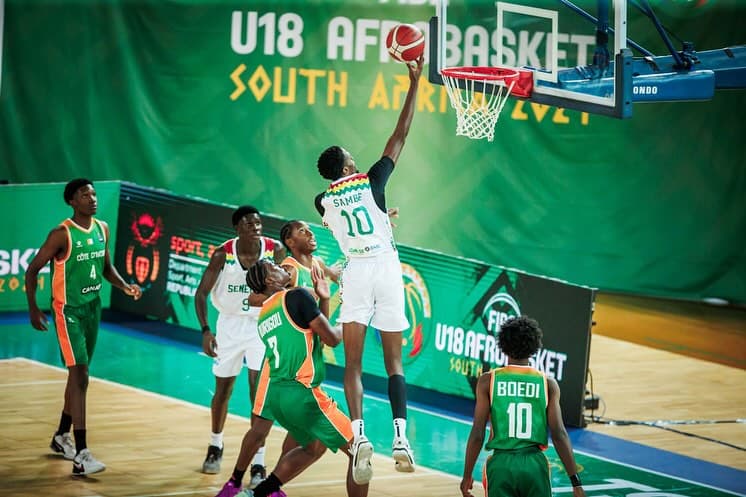 Afrobasket U18 : Le Sénégal affronte le Cameroun dans un match crucial pour la qualif' en 1/4 de finale ! - wiwsport Afrobasket U18 : Le Sénégal affronte le Cameroun dans un match crucial pour la qualif' en 1/4 de finale ! - wiwsport
