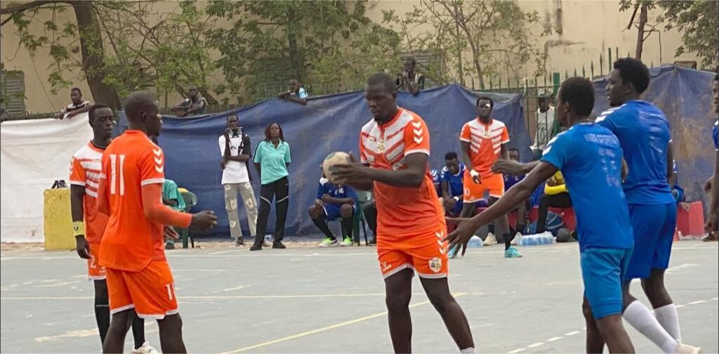 CDS – Hommes : L'USC Rail écarte l'ISEG Sports (23-20) et se qualifie en finale où elle affrontera le DUC - wiwsport CDS – Hommes : L'USC Rail écarte l'ISEG Sports (23-20) et se qualifie en finale où elle affrontera le DUC - wiwsport
