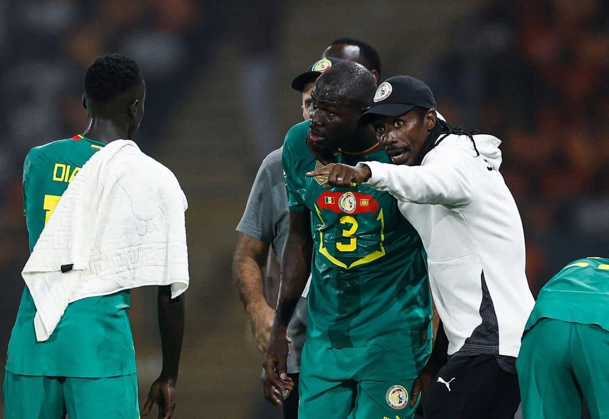 Equipe Nationale : Les joueurs ont-ils aussi leur part de responsabilité autant qu'Aliou Cissé ? - wiwsport Equipe Nationale : Les joueurs ont-ils aussi leur part de responsabilité autant qu'Aliou Cissé ? - wiwsport
