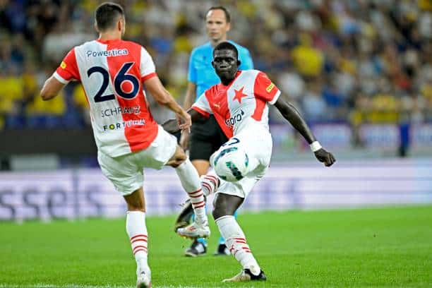 Europa League : Le Slavia Prague d'El Hadji Malick Diouf s'impose face à Ludogorets - wiwsport Europa League : Le Slavia Prague d'El Hadji Malick Diouf s'impose face à Ludogorets - wiwsport