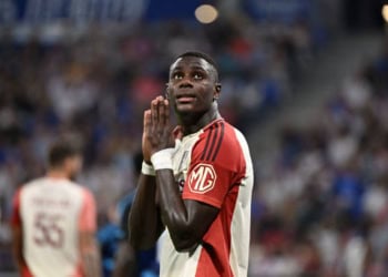 19 Moussa Niakhate (ol) during the Ligue 1 McDonald's match between Lyon and Strasbourg at Groupama Stadium on August 30, 2024 in Lyon, France. (Photo by Christophe Saidi/FEP/Icon Sport via Getty Images)