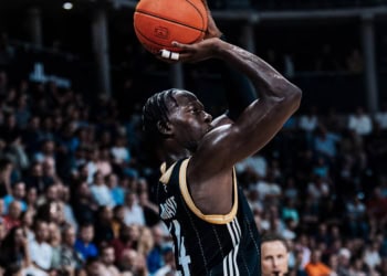 Betclic Élite : L'ASVEL de Mbaye Ndiaye remporte le derby face à la JL Bourg (94-85) - wiwsport