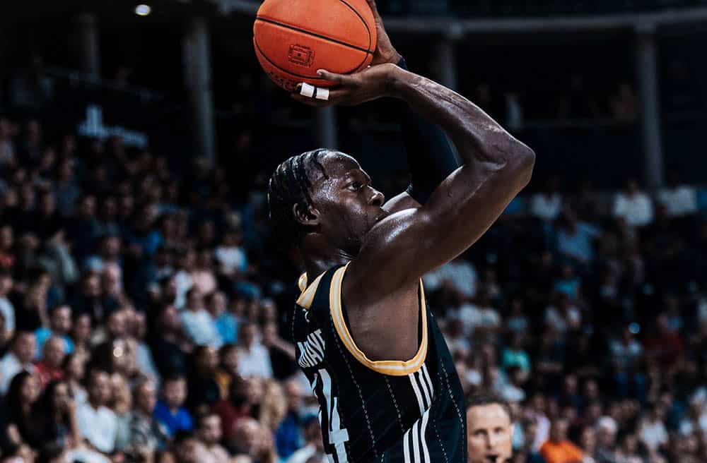 Betclic Élite : L'ASVEL de Mbaye Ndiaye remporte le derby face à la JL Bourg (94-85) - wiwsport Betclic Élite : L'ASVEL de Mbaye Ndiaye remporte le derby face à la JL Bourg (94-85) - wiwsport