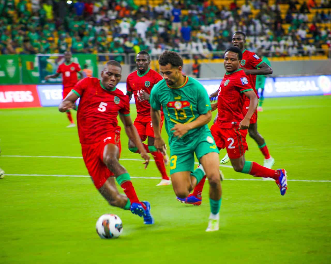 Qualifs CAN 2025 : Les Lions déroulent face au Malawi pour la première de Pape Thiaw (4-0) - wiwsport Qualifs CAN 2025 : Les Lions déroulent face au Malawi pour la première de Pape Thiaw (4-0) - wiwsport