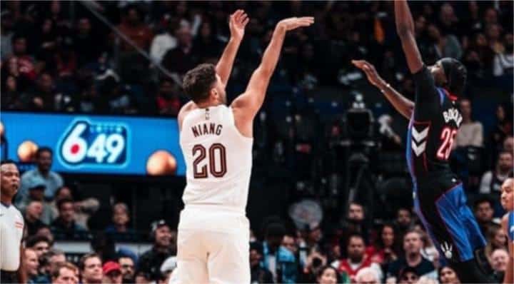 NBA : Georges Niang et les Cavaliers débutent la saison par une victoire face au Toronto Raptors (136-106) - wiwsport NBA : Georges Niang et les Cavaliers débutent la saison par une victoire face au Toronto Raptors (136-106) - wiwsport