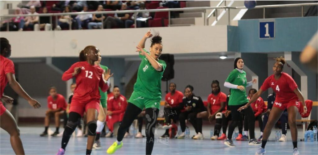 Handball – Amical : Les Lionnes remportent le match 1 contre les Fennecs d’Algérie (32-19) - wiwsport Handball – Amical : Les Lionnes remportent le match 1 contre les Fennecs d’Algérie (32-19) - wiwsport