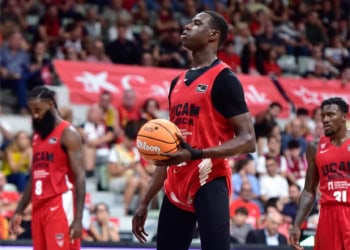 Liga ACB : Moussa Diagne victorieux avec UCAM Murcia, tandis que Khalifa Diop et Baskonia s'inclinent à domicile - wiwsport