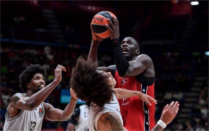 Euroleague : Ousmane Diop et Olimpia Milan s'imposent face à Paris (79-74) et se relancent - wiwsport Euroleague : Ousmane Diop et Olimpia Milan s'imposent face à Paris (79-74) et se relancent - wiwsport