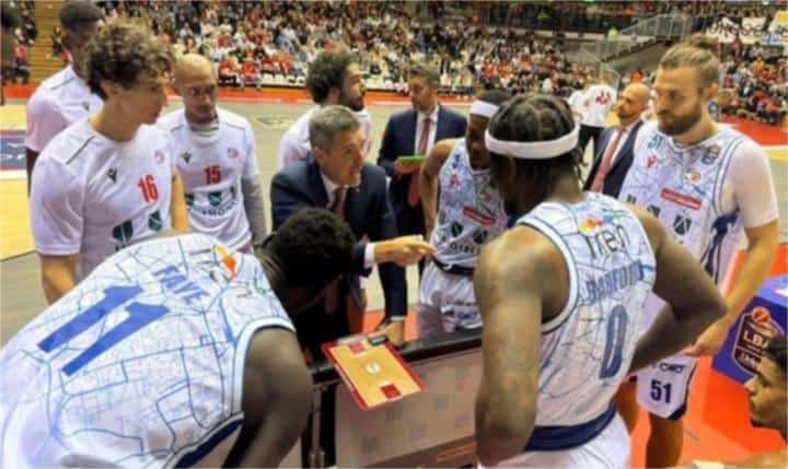 LBA – Serie A : Mouhamed Faye se démarque (13 points, 6 rebonds) Reggiana poursuit sa bonne dynamique - wiwsport LBA – Serie A : Mouhamed Faye se démarque (13 points, 6 rebonds) Reggiana poursuit sa bonne dynamique - wiwsport