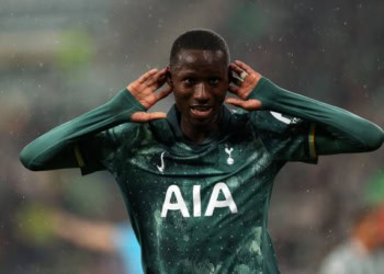 Ligue Europa : Tottenham devant à la pause face à Ferencváros grâce à un but de Pape Matar Sarr (vidéo) - wiwsport