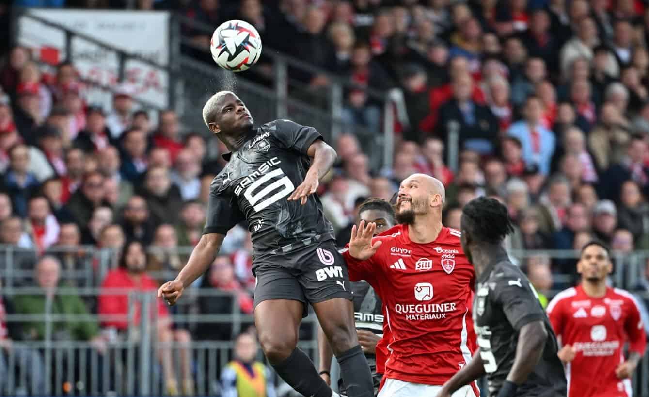 Ligue 1 : Brest d'Abdoulaye Niakhaté Ndiaye et Rennes de Mikayil Faye se neutralisent - wiwsport Ligue 1 : Brest d'Abdoulaye Niakhaté Ndiaye et Rennes de Mikayil Faye se neutralisent - wiwsport