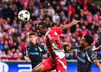 Ligue des Champions : Brest tient tête à Leverkusen, Abdallah Sima sort sur blessure pour son retour - wiwsport