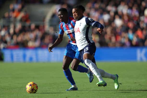 Premier League : Crystal Palace d'Ismaïla Sarr signe sa première victoire en battant Tottenham - wiwsport Premier League : Crystal Palace d'Ismaïla Sarr signe sa première victoire en battant Tottenham - wiwsport