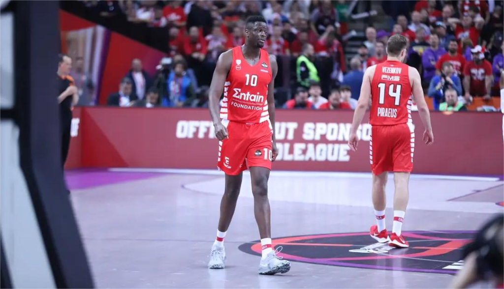 Euroleague : Le retour de Moustapha Fall avec l'Olympiakos est imminent - wiwsport Euroleague : Le retour de Moustapha Fall avec l'Olympiakos est imminent - wiwsport
