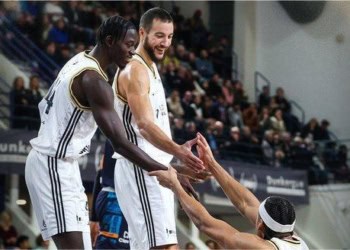 Betclic ELITE : L’ASVEL de Mbaye Ndiaye enchaine une deuxième victoire  - wiwsport