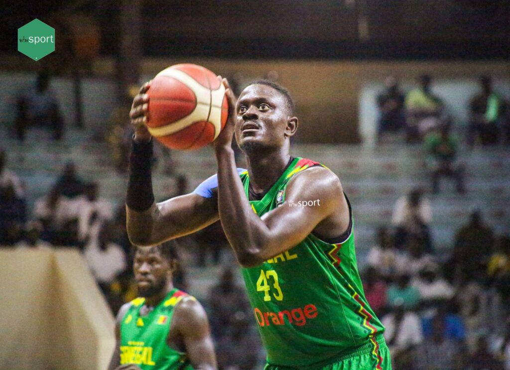 Basket - Desagana Diop mise sur la continuité pour la fenêtre de Novembre, voici les 12 Lions convoqués ! - wiwsport Basket - Desagana Diop mise sur la continuité pour la fenêtre de Novembre, voici les 12 Lions convoqués ! - wiwsport