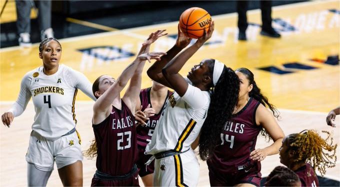 NCAA : Wichita State d’Aïcha Ndour concéde déjà sa première défaite de la saison - wiwsport NCAA : Wichita State d’Aïcha Ndour concéde déjà sa première défaite de la saison - wiwsport
