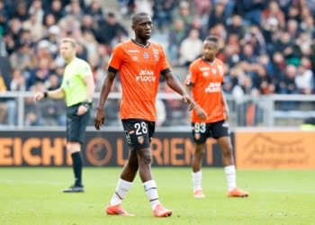 Ligue 2 : Avec un but de Sambou Soumano, Lorient bat Guingamp et se rapproche du leader - wiwsport
