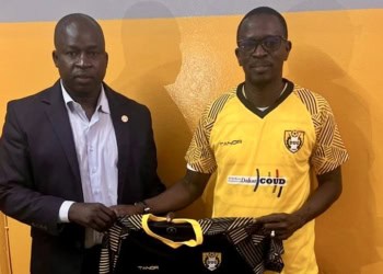 Exclu - Le DUC enrôle un nouveau coach, Boubacar Arfang Mané ! - wiwsport