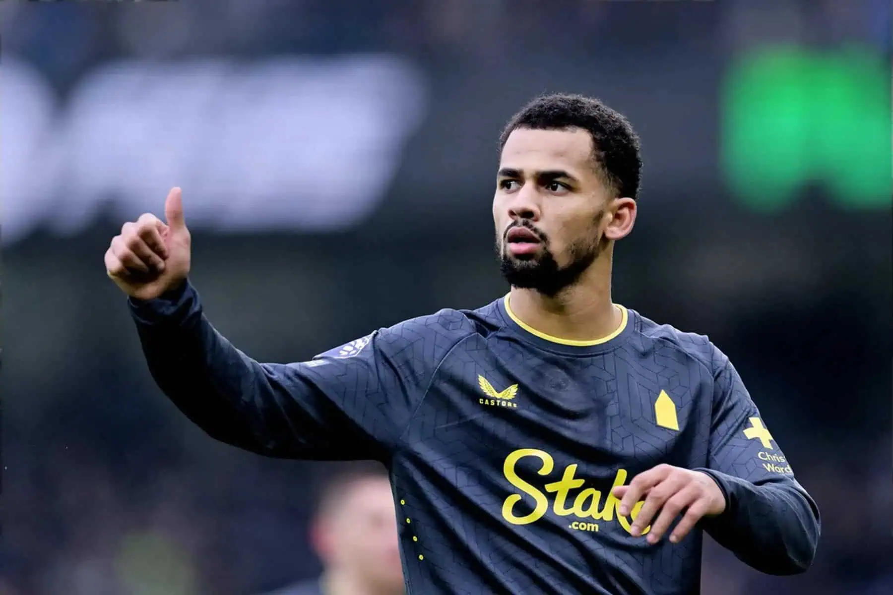 Everton : Iliman Ndiaye aime faire le "sale boulot" - wiwsport Everton : Iliman Ndiaye aime faire le "sale boulot" - wiwsport