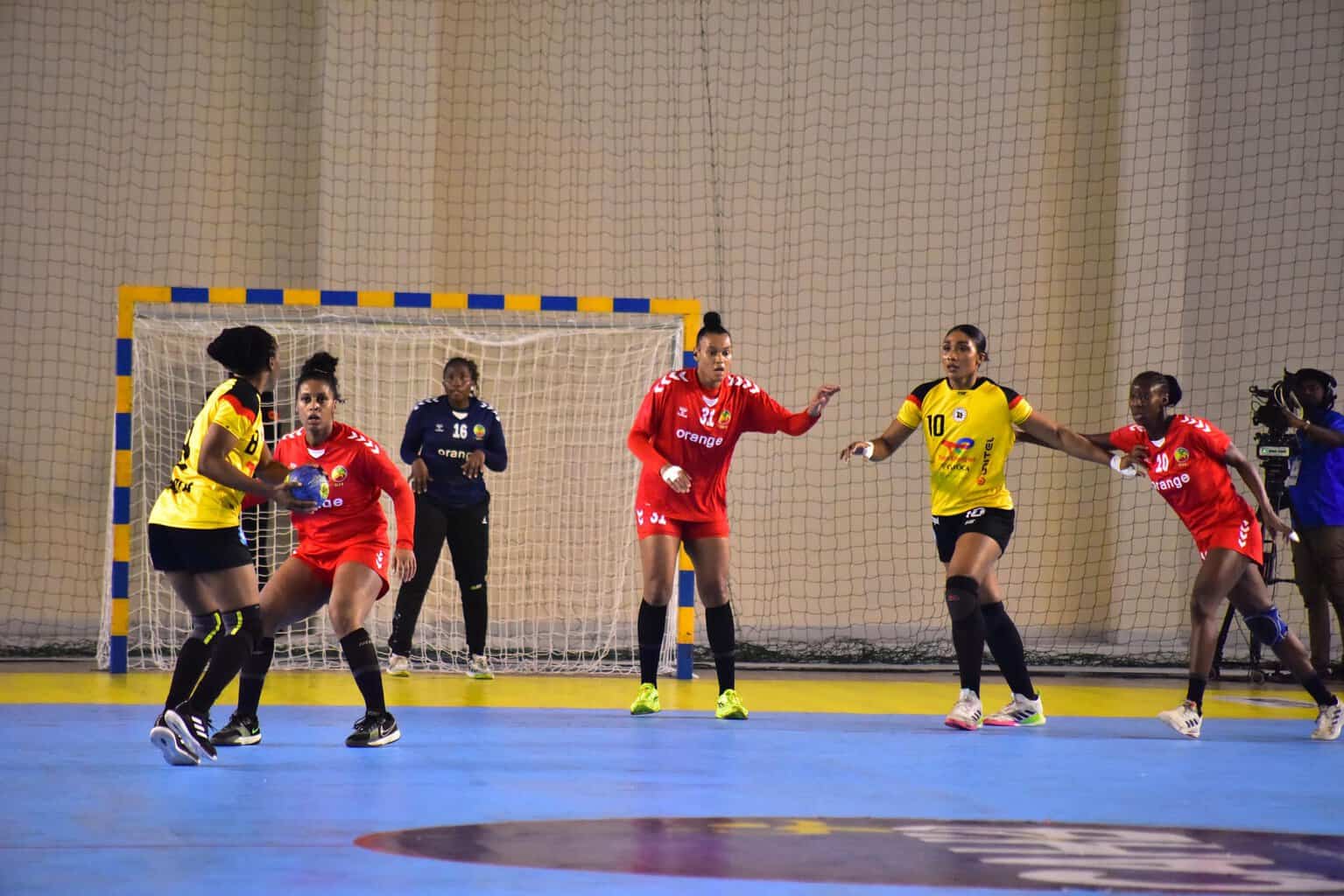 CAN Handball 2024 (F) : Les Lionnes s'inclinent en finale face à l'Angola (18-27) - wiwsport CAN Handball 2024 (F) : Les Lionnes s'inclinent en finale face à l'Angola (18-27) - wiwsport