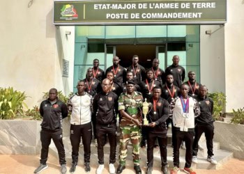 Rugby - TIREC 2024 : Championne en titre, l’ASFA a été reçue par le général Maguette Ndiaye - wiwsport