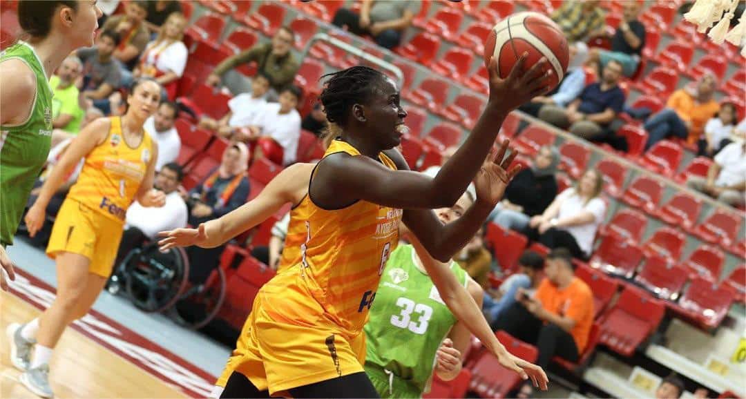 KBSL : Sokhna Fall étincelante (14 points, 8 rebonds) malgré une nouvelle défaite de Kayseri - wiwsport KBSL : Sokhna Fall étincelante (14 points, 8 rebonds) malgré une nouvelle défaite de Kayseri - wiwsport