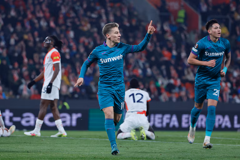 Europa League : Anderlecht de Moussa Ndiaye enfonce le Slavia Prague d'El Hadji Malick Diouf et se rapproche des 8es - wiwsport Europa League : Anderlecht de Moussa Ndiaye enfonce le Slavia Prague d'El Hadji Malick Diouf et se rapproche des 8es - wiwsport
