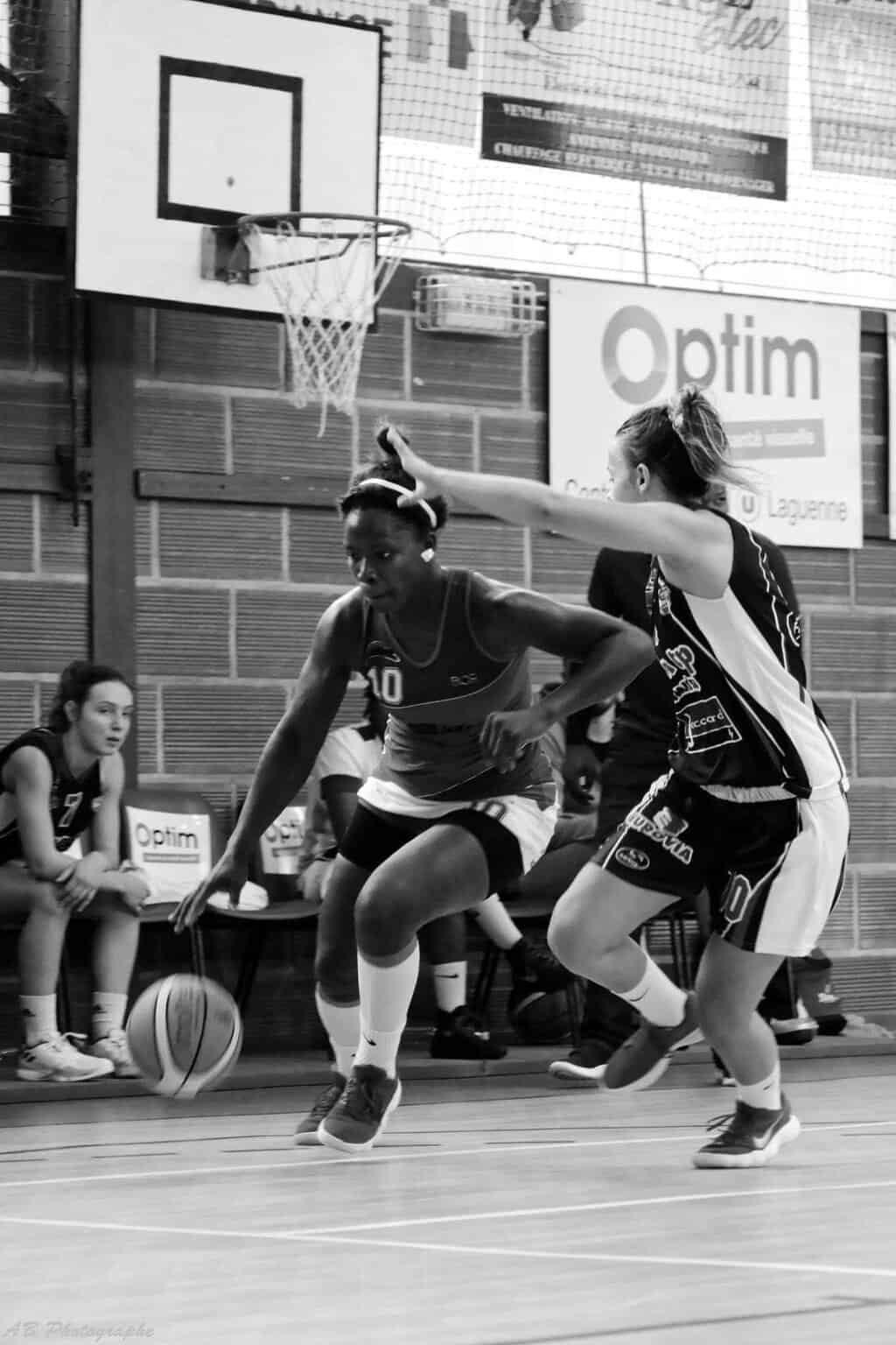 Entretien - Rosalie Ciss (Ancienne basketteuse) : "Quand on veut être professionnel, il faut faire des sacrifices" - wiwsport