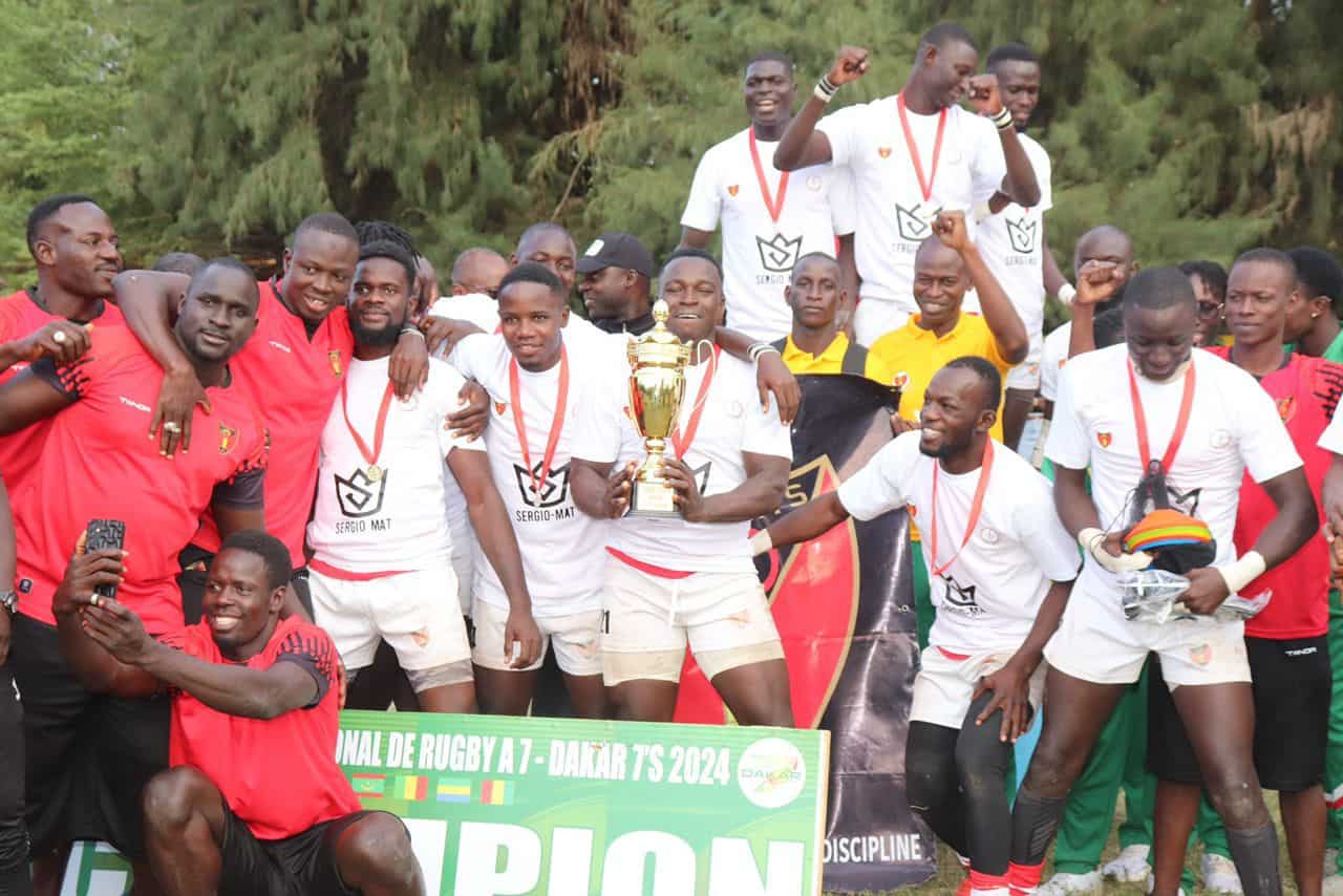 Rugby à sept - Tournoi TIREC : Les militaires de l’ASFA remportent le titre face aux Burkinabè de Lions Bobo (17-07) - wiwsport Rugby à sept - Tournoi TIREC : Les militaires de l’ASFA remportent le titre face aux Burkinabè de Lions Bobo (17-07) - wiwsport