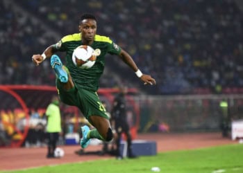 Foot : Bouna Sarr n'a pas dit adieu aux Lions - wiwsport