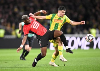Ligue 1 : Rennes s'incline dans le derby face à Nantes, Mikayil Ngor Faye voit rouge - wiwsport