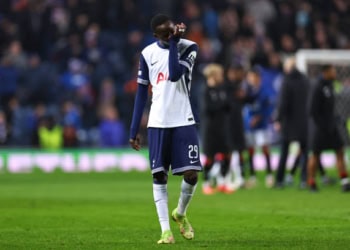 Europa League : Tottenham de Pape Matar Sarr évite une nouvelle défaite contre les Rangers - wiwsport