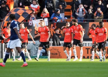 Ligue 2 : Lorient de Formose Mendy et Sambou Soumano, buteur, s'offre le choc face au Paris FC de Moustapha Mbow - wiwsport