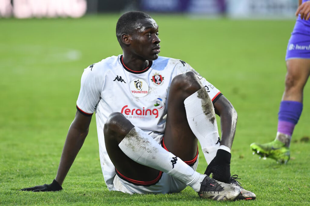 RFC Seraing : Terrible coup dur et fin de saison pour Pape Moussa Fall - wiwsport RFC Seraing : Terrible coup dur et fin de saison pour Pape Moussa Fall - wiwsport