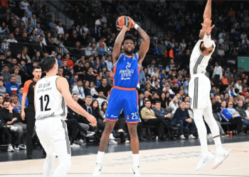Euroleague : L’ASVEL de Mbaye Ndiaye met fin à 27 ans de disette chez l’Anadolu Efes - wiwsport