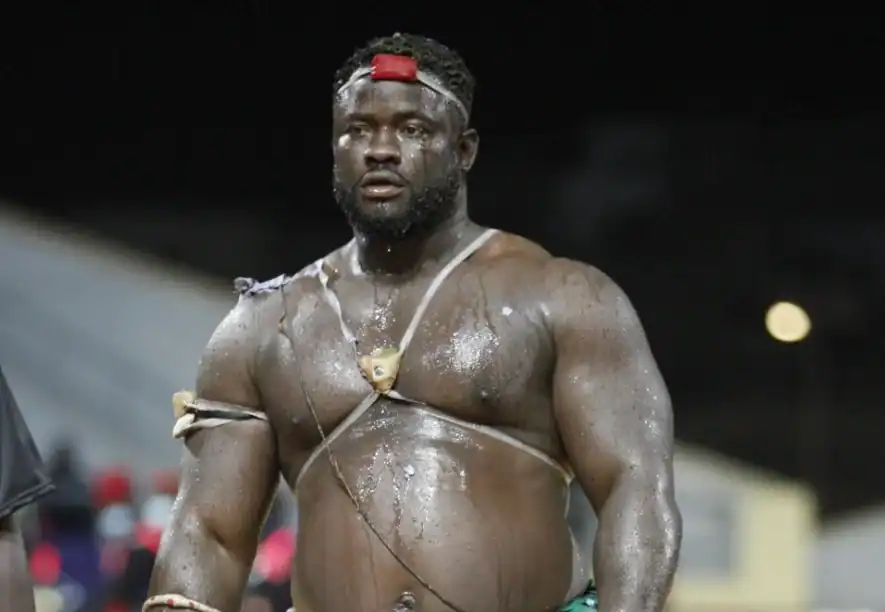 Eumeu Sène ouvert à un duel contre Zarco : « C’est un combat que beaucoup d’amateurs réclament, mon staff est en pourparlers avec des promoteurs » - wiwsport Eumeu Sène ouvert à un duel contre Zarco : « C’est un combat que beaucoup d’amateurs réclament, mon staff est en pourparlers avec des promoteurs » - wiwsport