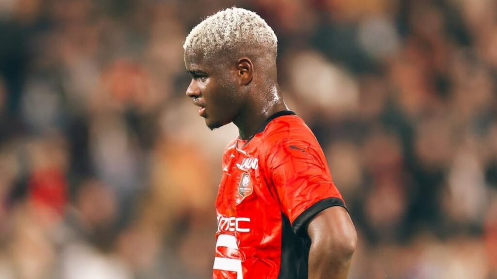 Mercato : Fenerbahçe se positionne pour recruter Mikayil Faye, en manque de temps de jeu - wiwsport