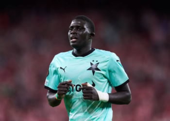 Mercato : Le Slavia Prague repousse une première offre de Crystal Palace pour El Hadji Malick Diouf - wiwsport