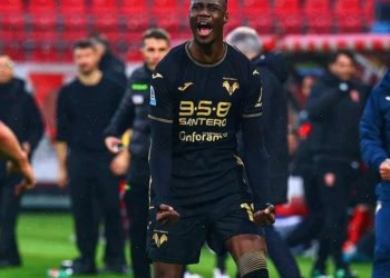 Serie A : Cheikh Niasse fait déjà ses premiers pas avec Hellas Vérone - wiwsport