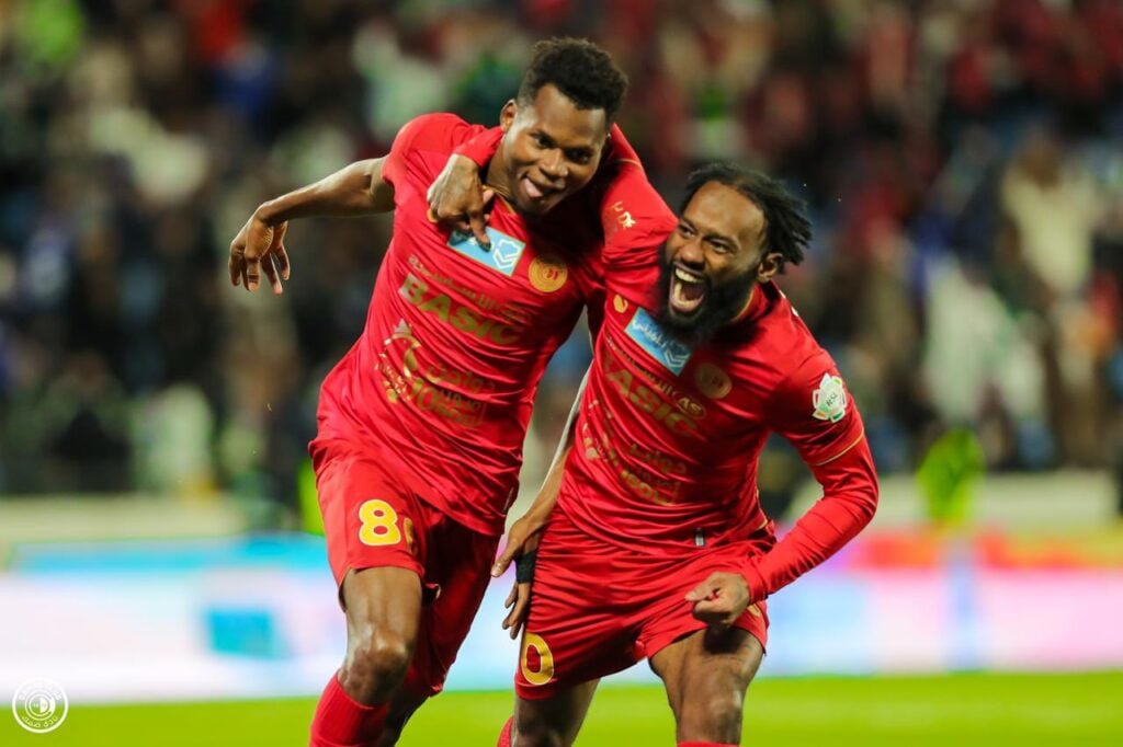 Saudi Pro League : Damac tient en échec Al-Hilal grâce à un doublé d'Habib Diallo - wiwsport Saudi Pro League : Damac tient en échec Al-Hilal grâce à un doublé d'Habib Diallo - wiwsport
