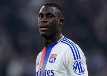 Ligue 1 : Un PSG des grands soirs s’impose face à l’OL de Moussa Niakhaté - wiwsport