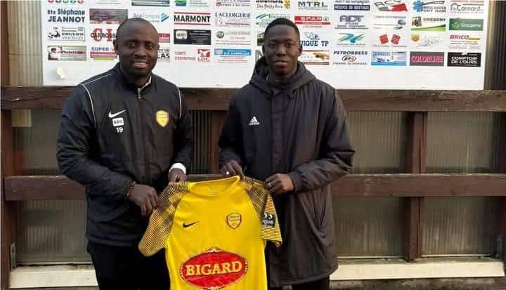 Transfert : Raymond Diémé Ndour est enfin Louhannais ! - wiwsport Transfert : Raymond Diémé Ndour est enfin Louhannais ! - wiwsport