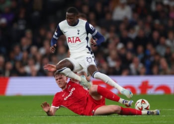 Ligue Europa : Tottenham de Pape Matar Sarr retrouve l'AZ Alkmaar en huitièmes de finale - wiwsport