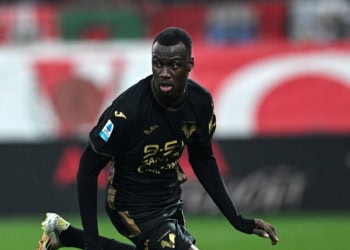 Hellas Vérone : « Il m'a vraiment impressionné », l'entraîneur déjà sous le charme de Cheikh Niasse - wiwsport
