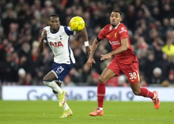 League Cup : Tottenham prend l'eau et la porte contre Liverpool - wiwsport
