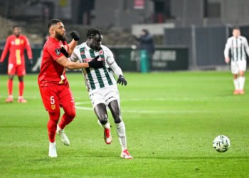 Ligue 2 : Aliou Badji décisif, le Red Star s'offre un précieux succès contre Martigues - wiwsport