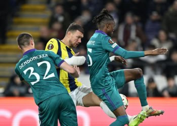 Ligue Europa : Moussa Ndiaye et Anderlecht éliminés par Fenerbahçe - wiwsport