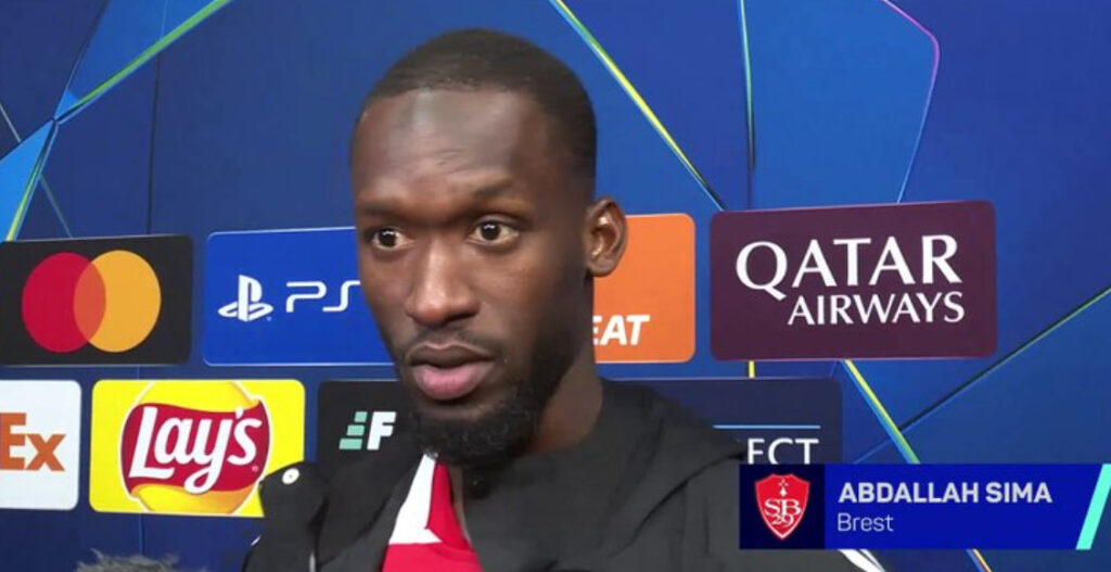 Abdallah Sima reste optimiste après la défaite face au PSG en Ligue des Champions : "On va essayer de gagner le match retour" - wiwsport Abdallah Sima reste optimiste après la défaite face au PSG en Ligue des Champions : "On va essayer de gagner le match retour" - wiwsport